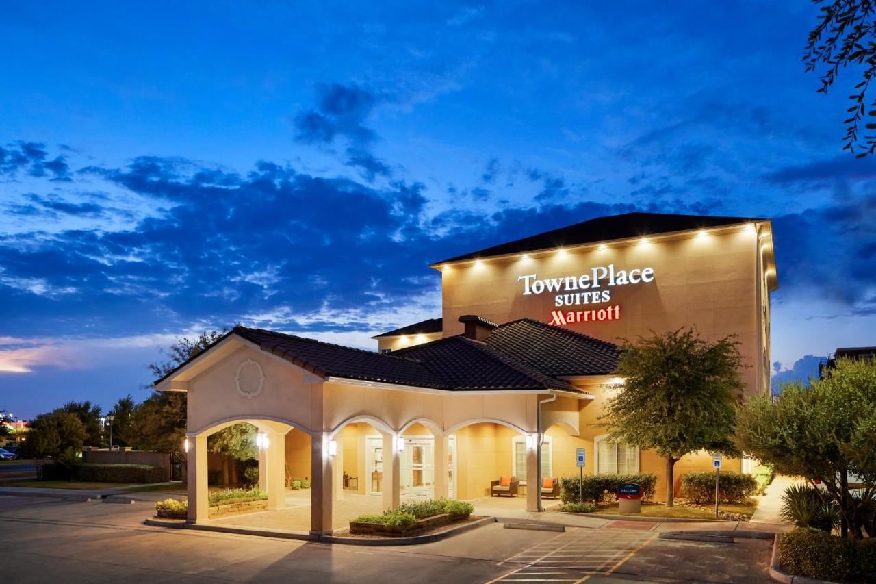 Towneplace Suites By Marriott Midland Exterior photo